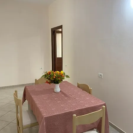 Ylli Cunaj * Sarandë